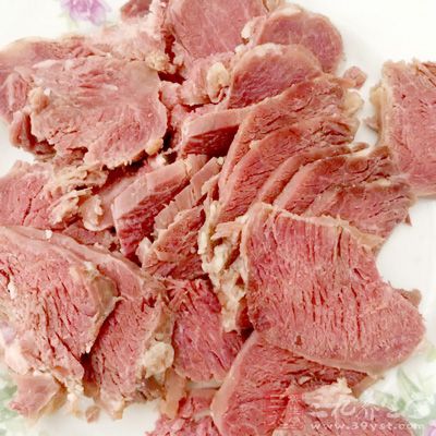 微生物學家研究小組發現,牛肉中含有一種能抑制致癌物質誘變活動的成分 微生物學家研究小組發現,牛肉中含有一種能抑制致癌物質誘變活動的成分