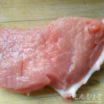 流行病學和實驗研究發現,豬肉、牛肉、冰淇淋等含大量飽和脂肪酸 流行病學和實驗研究發現,豬肉、牛肉、冰淇淋等含大量飽和脂肪酸