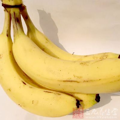 香蕉含有高量糖質，在體內可轉變成熱量，因此是補充體辦的佳品