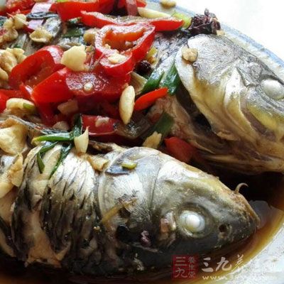 最後，泥鳅、羅非魚、蝦、蟹和甲魚等水產品也一並受到牽連