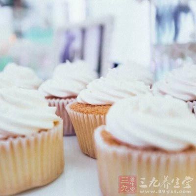 因為反式脂肪酸不易被人體吸收