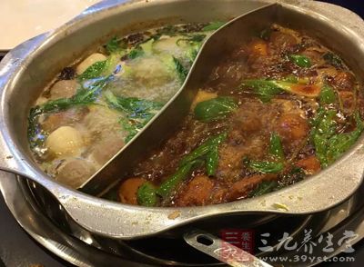吃太燙的食物對身體是有傷害的