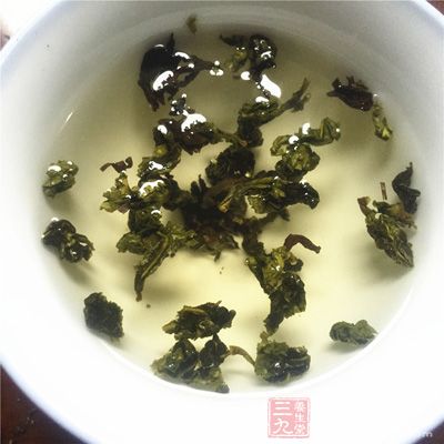 綠茶裡含有兒茶素可以起到抑制癌症的作用