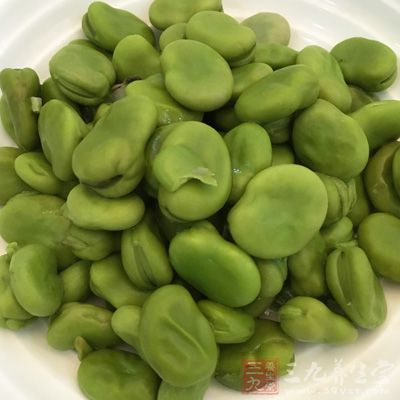 有的食用蠶豆後會引起過敏性溶血綜合病症
