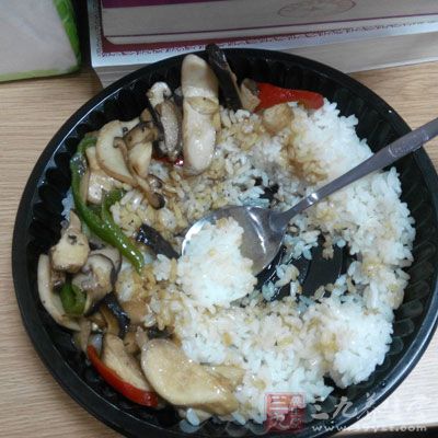 剩菜剩飯的危害甚至比鹹菜更大 剩菜剩飯的危害甚至比鹹菜更大
