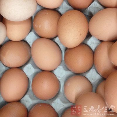 生雞蛋中的細菌還會傳染成一種弓形蟲病