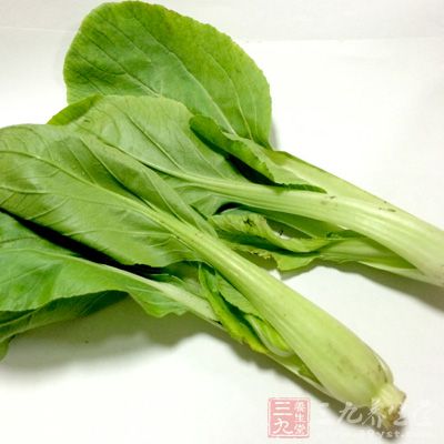 豬肝+白菜:白菜清熱祛火,豬肝養肝補血,兩者同食可補血養顏,清肺養胃 豬肝+白菜:白菜清熱祛火,豬肝養肝補血,兩者同食可補血養顏,清肺養胃