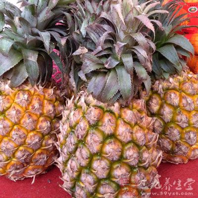 還有些水果大多微酸、微甜，如蘋果、木瓜、楊桃、菠蘿、草莓、百合、松子、榛子、核桃肉、葡萄干等