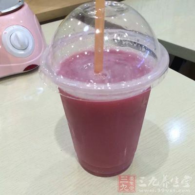 糖精可以用於食品。冷飲、飲料、果凍、冰棍、醬菜類等 糖精可以用於食品。冷飲、飲料、果凍、冰棍、醬菜類等