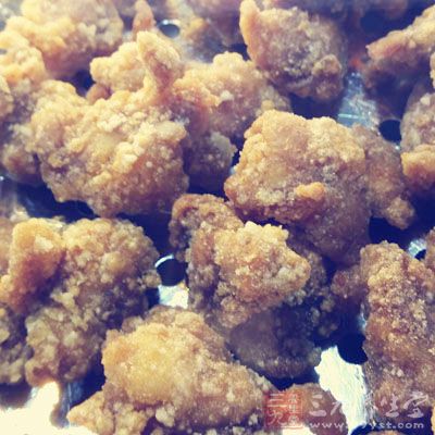 炸雞吃多會造成癌症