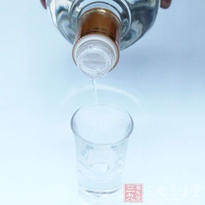 酒精的抑制作用與麻醉不同 酒精的抑制作用與麻醉不同