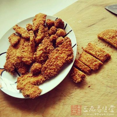 油炸食品雖然好吃，卻隱藏著不小的健康風險