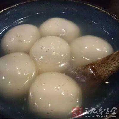 元宵節，南方人吃湯圓