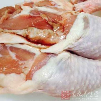海河蝦子萬萬不可同豬肉、雞肉同食，同食會產生肝腎衰竭