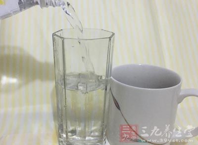 那麼就會造成你身體當中瘋狂長石頭