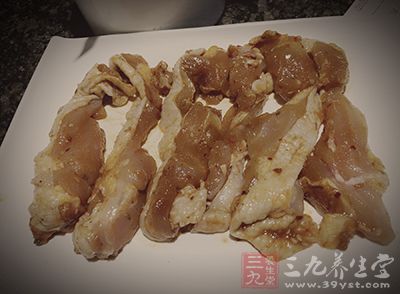 如雞肉、鴨肉、牛肉、魚肉等，一直備受人們歡迎