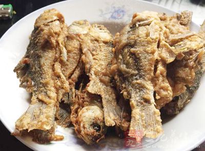 各種烹調方式除煮菜外均超過最高允許排放濃度,最大的是煎魚 各種烹調方式除煮菜外均超過最高允許排放濃度,最大的是煎魚