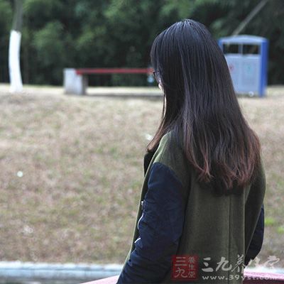 對子宮有興奮作用。用於陰血不足,心悸怔忡 對子宮有興奮作用。用於陰血不足,心悸怔忡