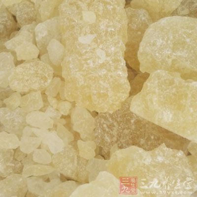 白木耳、桂圓龍眼干、蘋果、紅棗、冰糖