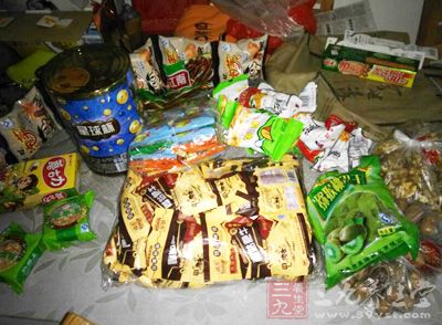現代化的加工零食占據了零食種類的大壁江山