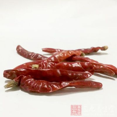 酒精、醋、蒜蓉、鹽、辣椒等調料能殺滅大量常規病菌和寄生蟲 酒精、醋、蒜蓉、鹽、辣椒等調料能殺滅大量常規病菌和寄生蟲