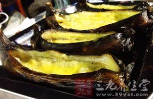 晚上要盡量避免進食此類食物
