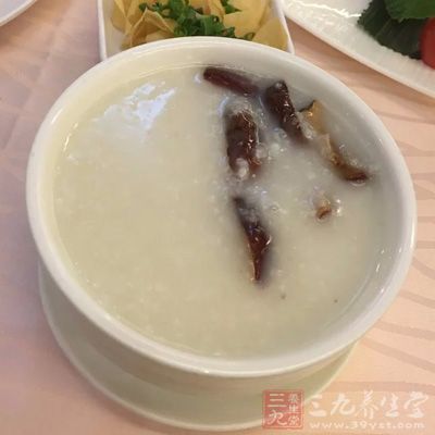 米粥是十分有營養的食物