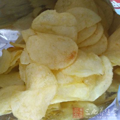 經常吃薯片是會造成血脂的升高