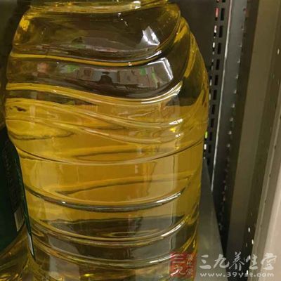 研究發現,普通植物油加熱做飯時會產生大量醛類化合物 研究發現,普通植物油加熱做飯時會產生大量醛類化合物