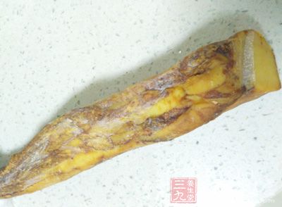熏臘肉制作最初的目的是為了更長久的保存 熏臘肉制作最初的目的是為了更長久的保存