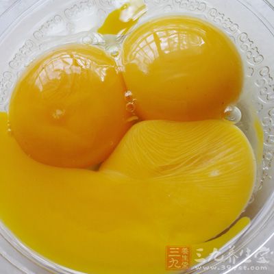 雞蛋中含有細菌、霉菌和寄生蟲卵等 雞蛋中含有細菌、霉菌和寄生蟲卵等