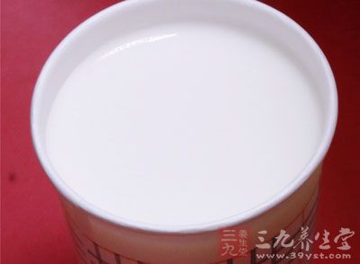 牛奶就是這麼一樣受到很多人追捧的飲品