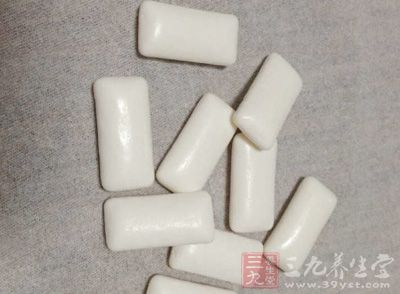 它還可以讓口腔變得清新干淨，不用擔心會產生口氣
