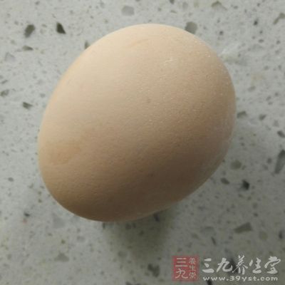 肉蛋奶等食物富含蛋白質,可以提高人體的免疫力 肉蛋奶等食物富含蛋白質,可以提高人體的免疫力