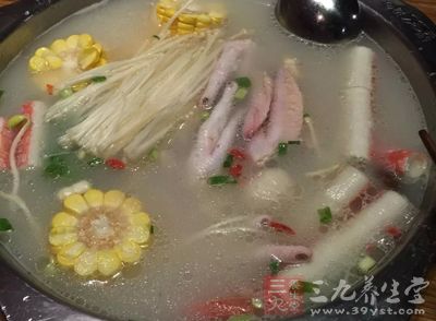 在冬天吃火鍋不但能夠祛除身體裡面的寒氣