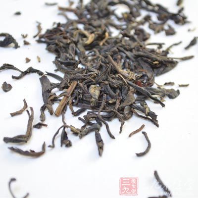 在茶葉當中還含有茶葉鹼