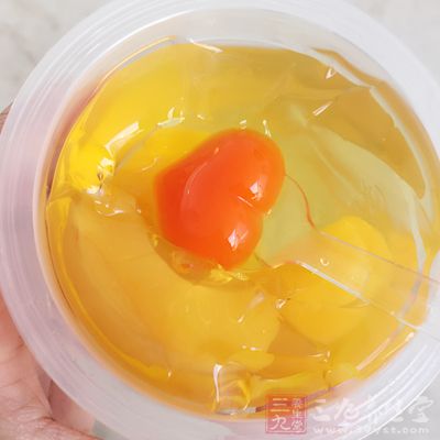 像果凍、布丁這類食物,很多人都喜歡吃 像果凍、布丁這類食物,很多人都喜歡吃