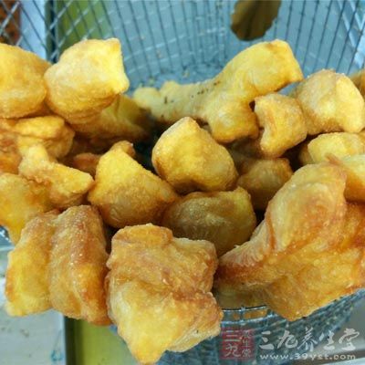 早餐吃油條容易肥胖