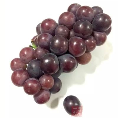 梨子、番茄、桃子、葡萄