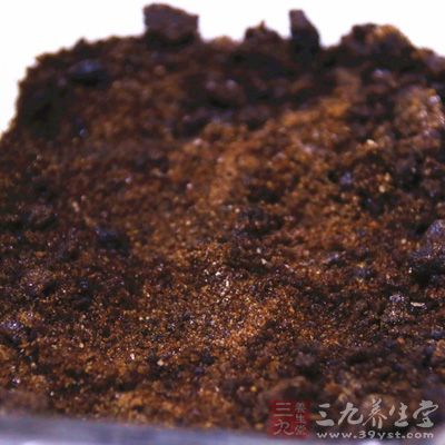 搭配紅糖、山楂一起煎煮