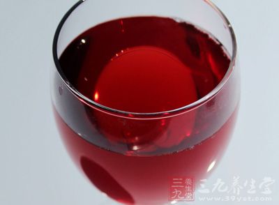 紅酒裡面是有單寧的