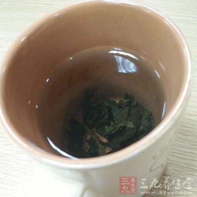 剛采摘的茶葉不要沖泡飲用 剛采摘的茶葉不要沖泡飲用
