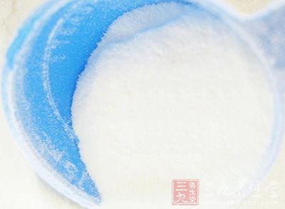 從豬、牛上提取的膠原蛋白可以滋養皮膚保持彈性不粗糙