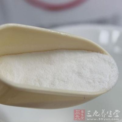 膠原蛋白可以減輕由於年齡、太陽輻射因素引起的皮膚松弛、下垂、皺紋、干燥等皮膚衰老現象