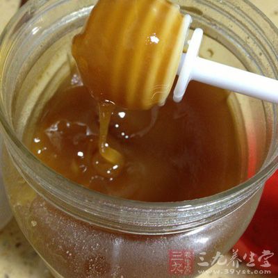 而蜂膠的多種有效成分和保健功能,不僅能降血糖還同時有提高免疫功能和降血脂作用 而蜂膠的多種有效成分和保健功能,不僅能降血糖還同時有提高免疫功能和降血脂作用