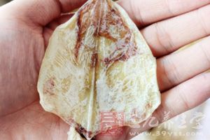 做魚的時候，一定要視魚的新鮮程度來選擇烹調方法
