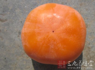 柿子有澀味,吃多了會感到口澀舌麻 柿子有澀味,吃多了會感到口澀舌麻