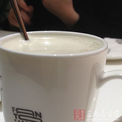 奶茶導致肥胖和營養不良 奶茶導致肥胖和營養不良