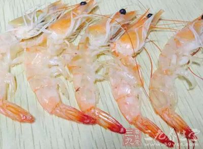 蝦和彌核桃一同食用會中毒