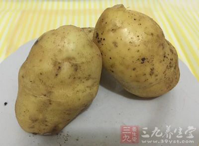 土豆和牛肉一同食用會不消化